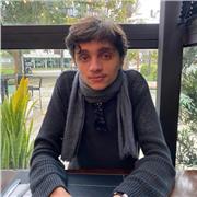 Profissional com experiência avançada em inglês com interesse em lecionar
